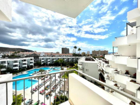 Studio with pool,Wifi,10 minutes walk from Los Cristianos beach, Arona